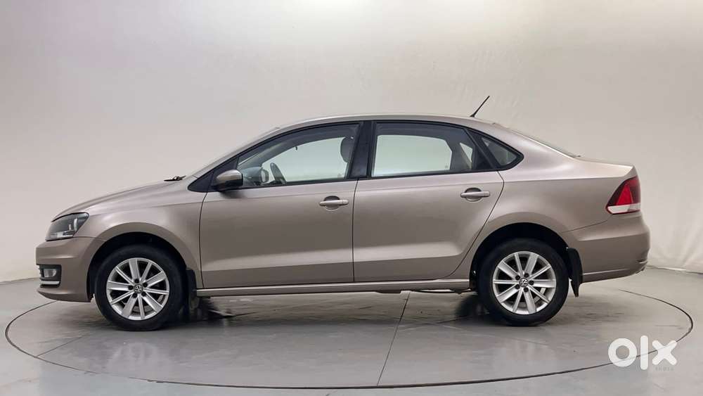 Volkswagen Vento 1.2 Tsi Highline At, 2016, Petrol
