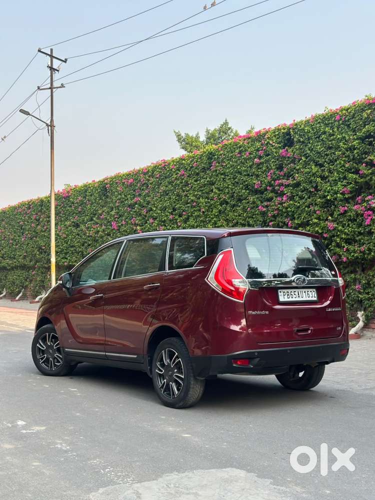 Mahindra Marazzo, 2018, Diesel