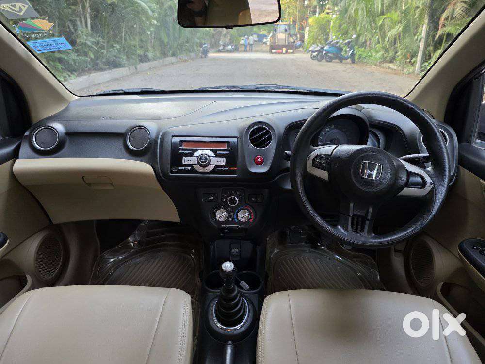 Honda Brio Vx Mt, 2016, Petrol