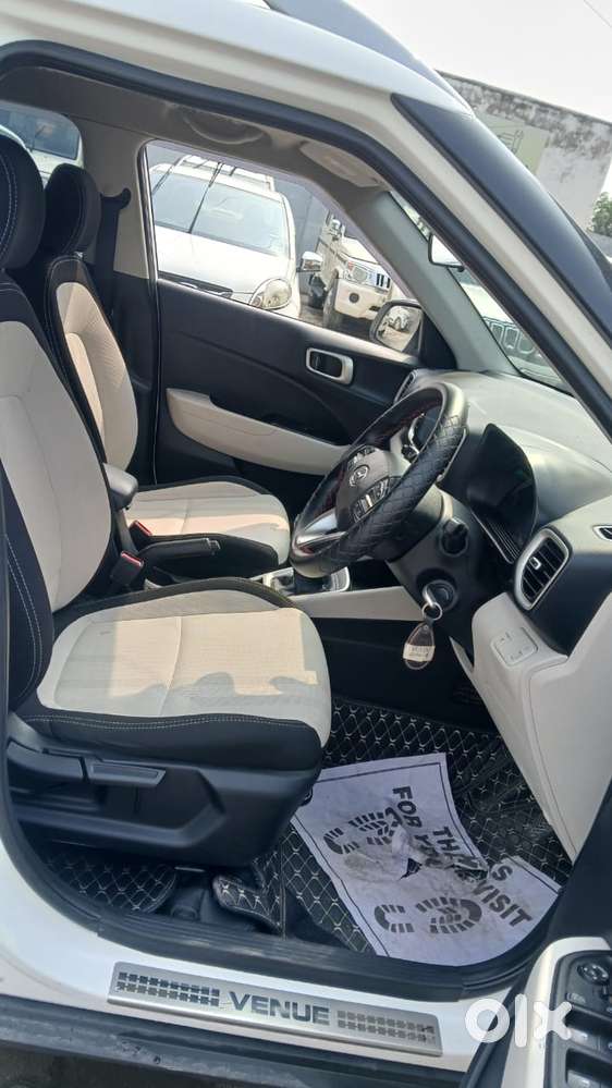 Hyundai Venue 1.0 S (o) Turbo Imt, 2022, Petrol