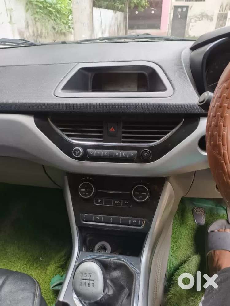 Maruti Suzuki Eeco, 2025, Petrol