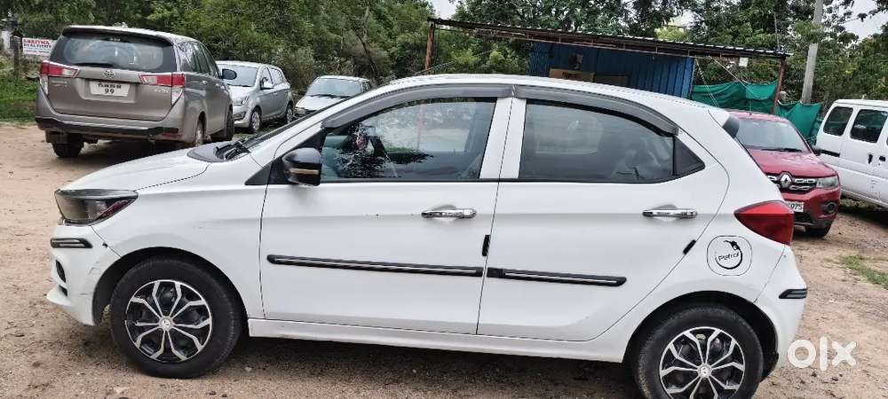 Tata Tiago Revotron 2021 Manual Petrol