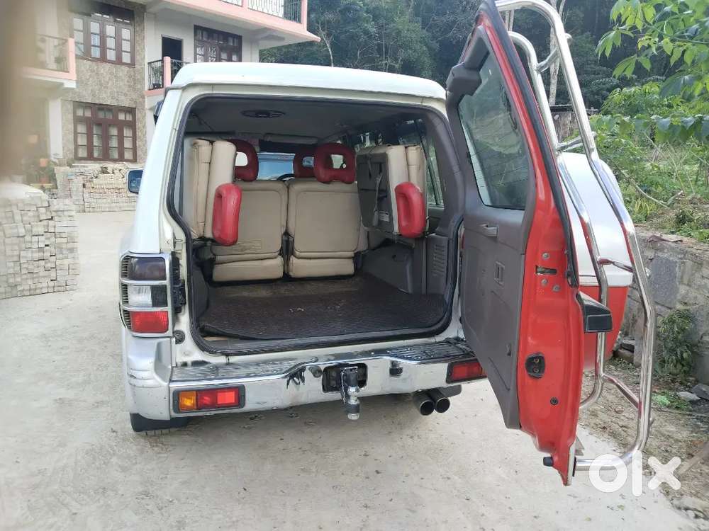 Mitsubishi Pajero 2008 Diesel 99000 Km Driven