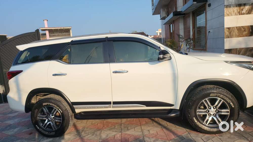 Toyota Fortuner Diesel 2019