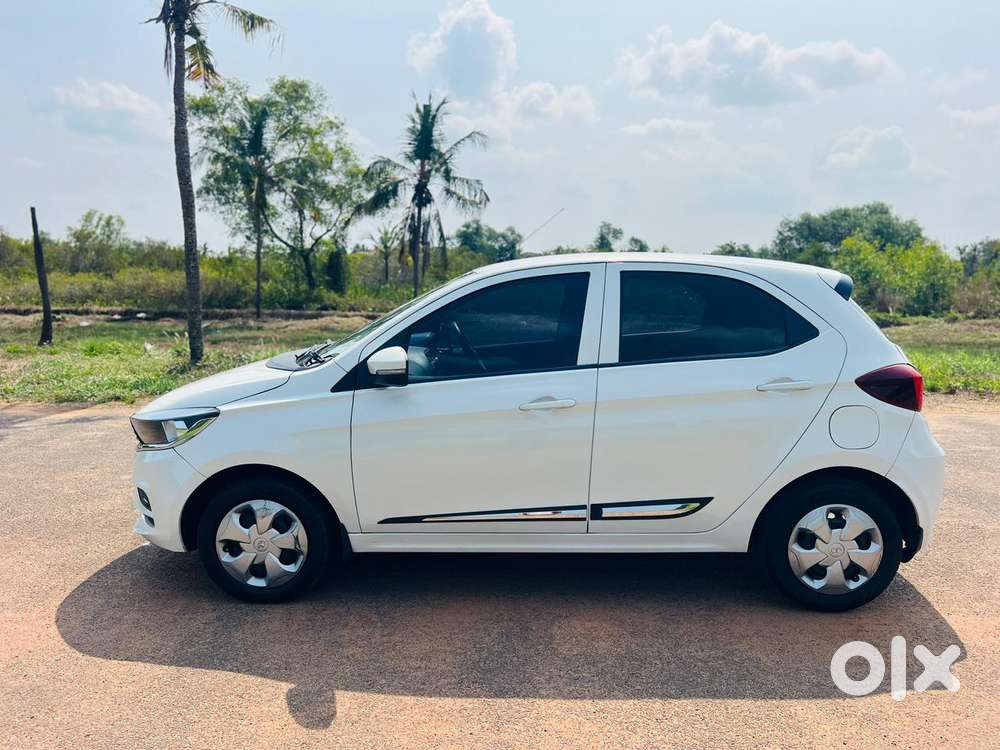 Tata Tiago 1.05 Revotorq Xt, 2021, Petrol