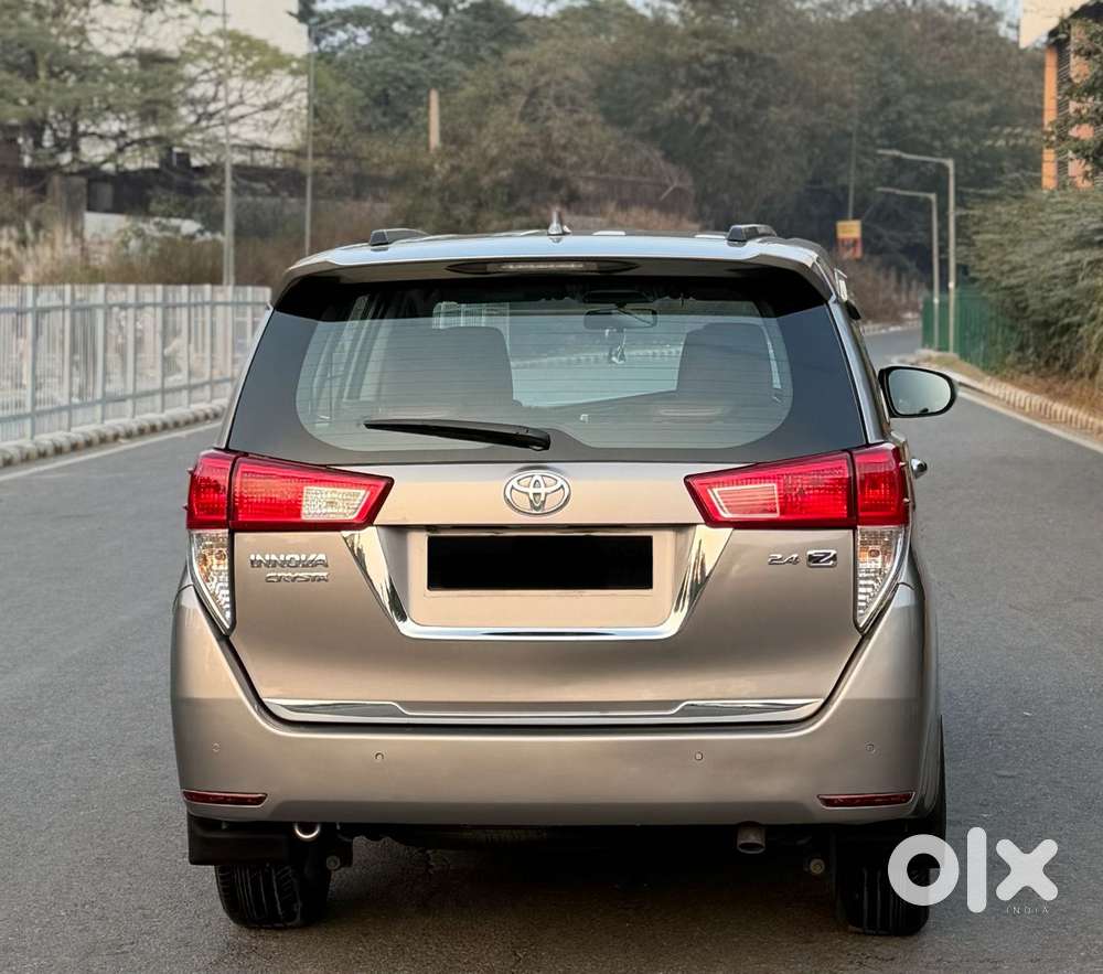 Toyota Innova Crysta [2020-ongoing] 2.4 Zx At 7 Str, 2022, Diesel