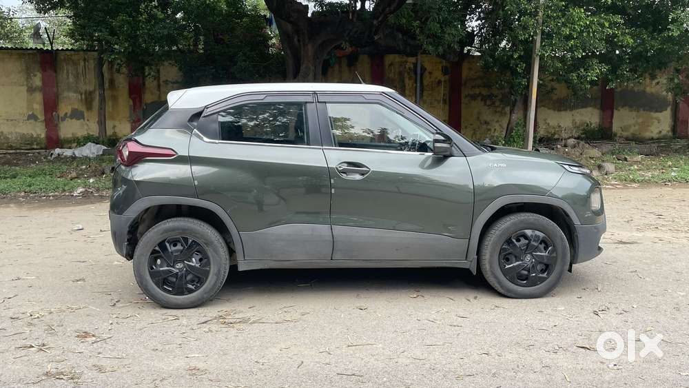 Tata Punch Creative Flagship Dual Tone Amt, 2023, Petrol