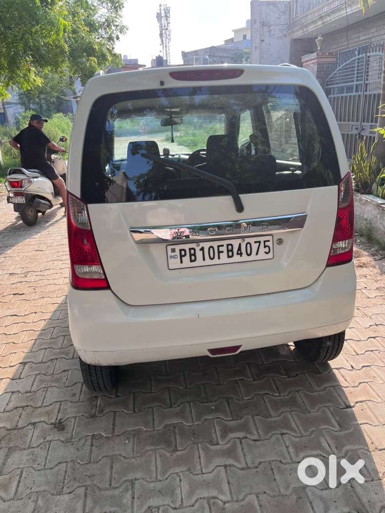 Maruti Suzuki Wagon R 2015 Petrol Well Maintained