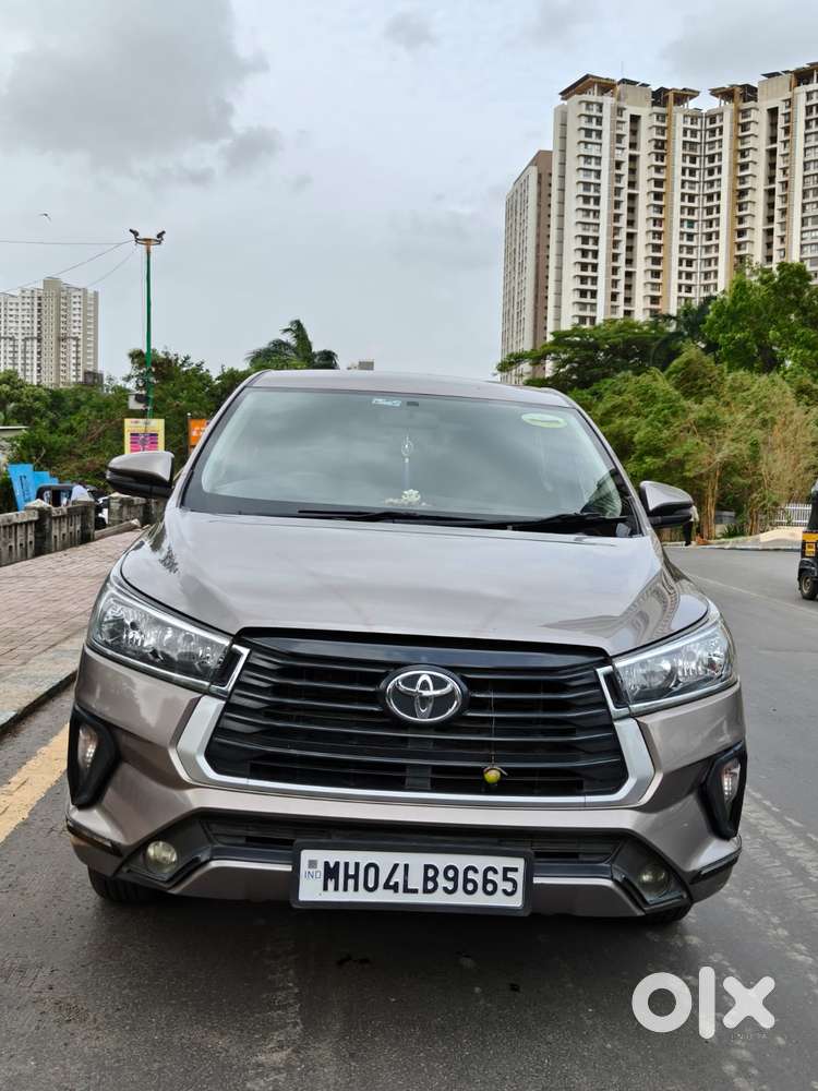 Toyota Innova Crysta 2.4 G Mt 8s, 2022, Diesel
