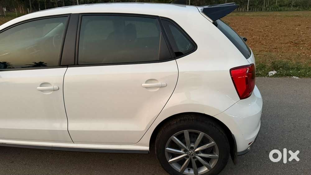 Volkswagen Polo Petrol 2021