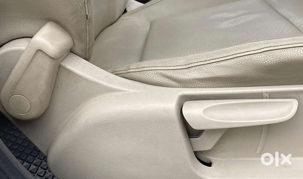 Volkswagen Vento 1.2 Tsi Highline At, 2013, Petrol