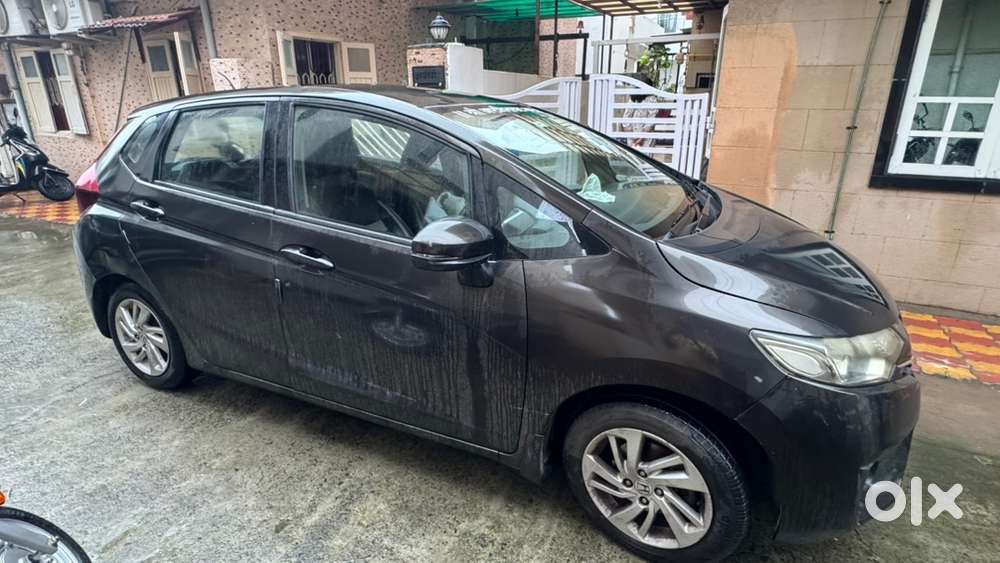 Honda Jazz 2016 Model (no Price Bargain)( No Broker Please)