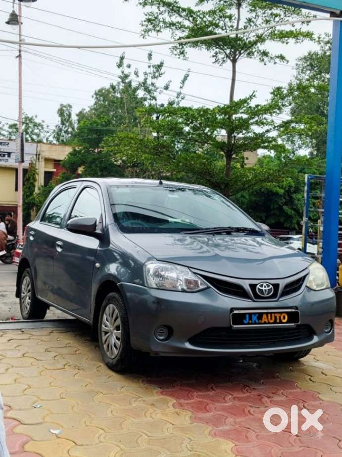 Toyota Etios Liva, 2016, Petrol