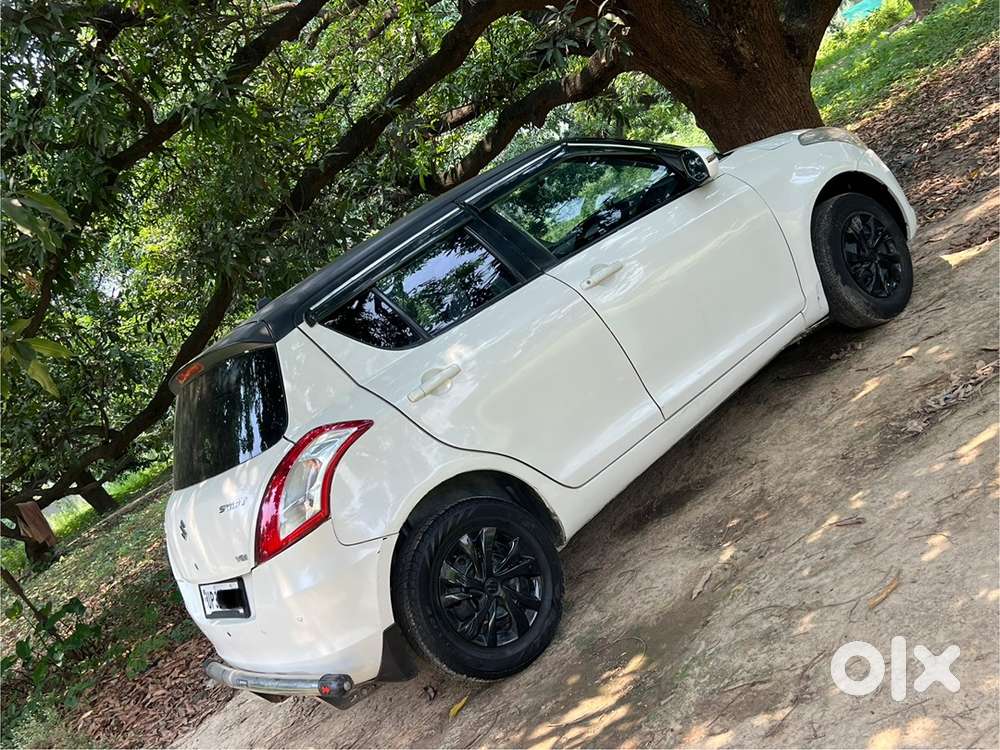 Maruti Suzuki Swift 2017 Diesel 130000 Km Driven