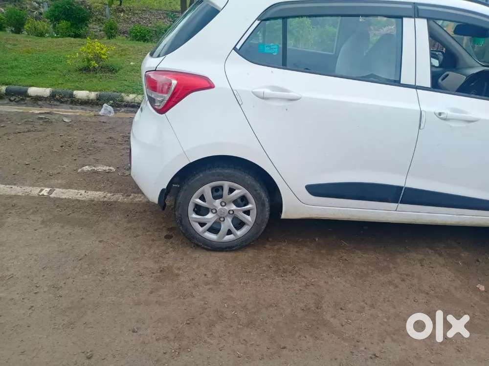 Hyundai Grand I10 2019 Petrol 34000 Km Driven
