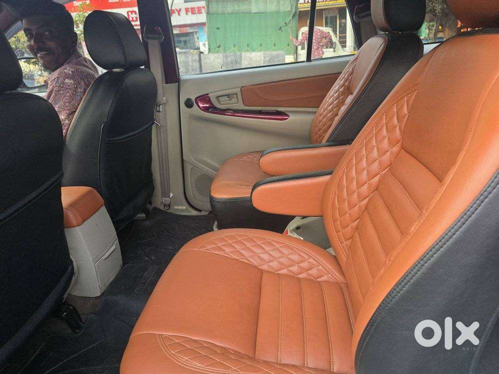 Toyota Innova 2.5 V 7 Str, 2013, Diesel