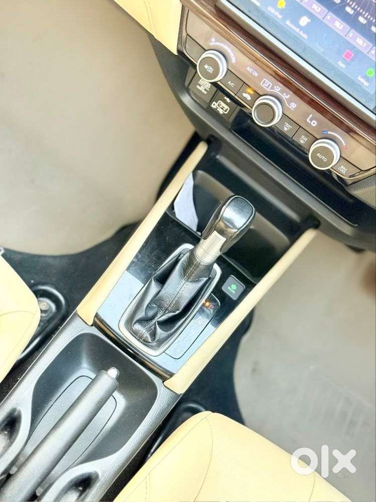Honda City Zx Petrol Cvt, 2022, Petrol