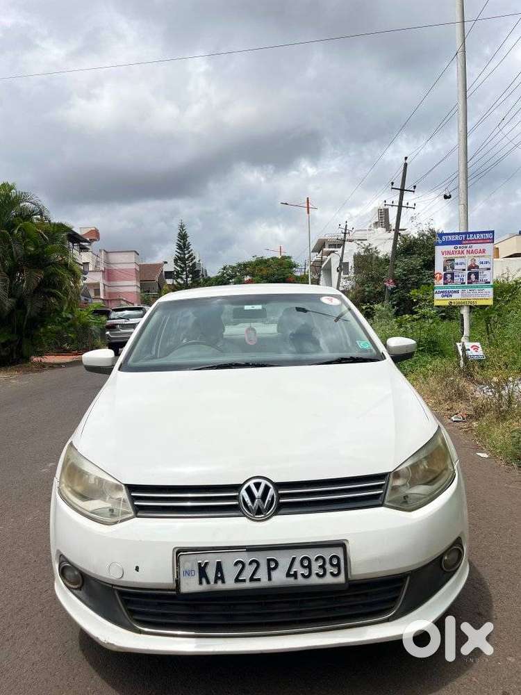 Volkswagen Vento 2010-2013 Petrol Highline, 2012, Petrol