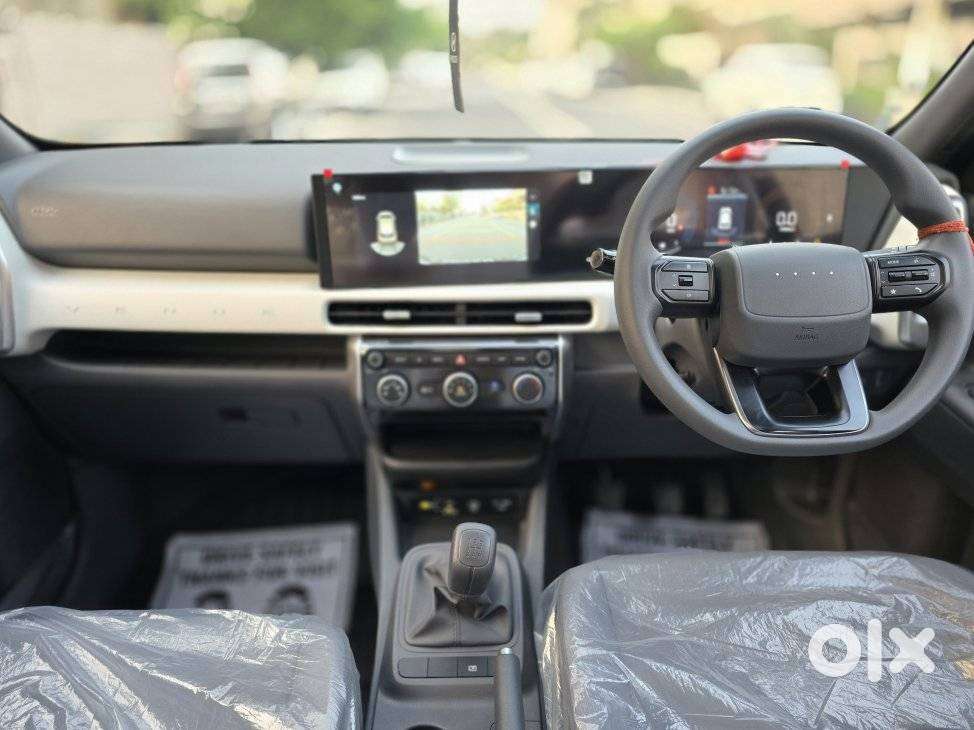Hyundai New Venue, 2025, Petrol