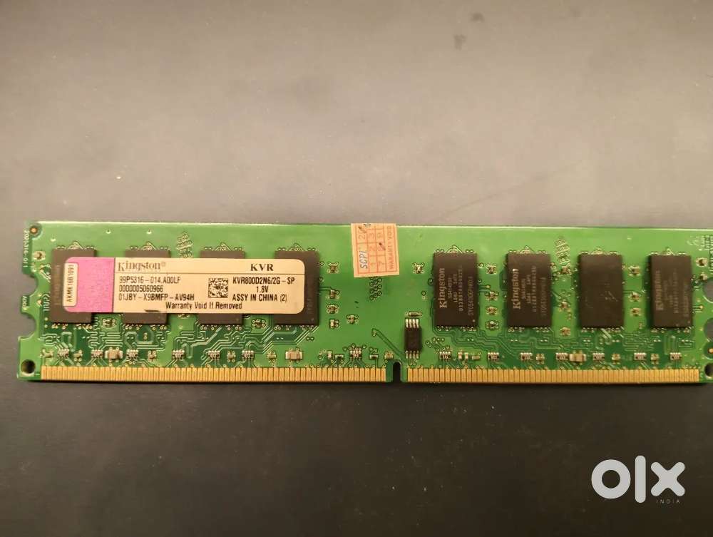2 GB Kingston ValueRAM DDR2 Desktop Memory Stick (RAM)
