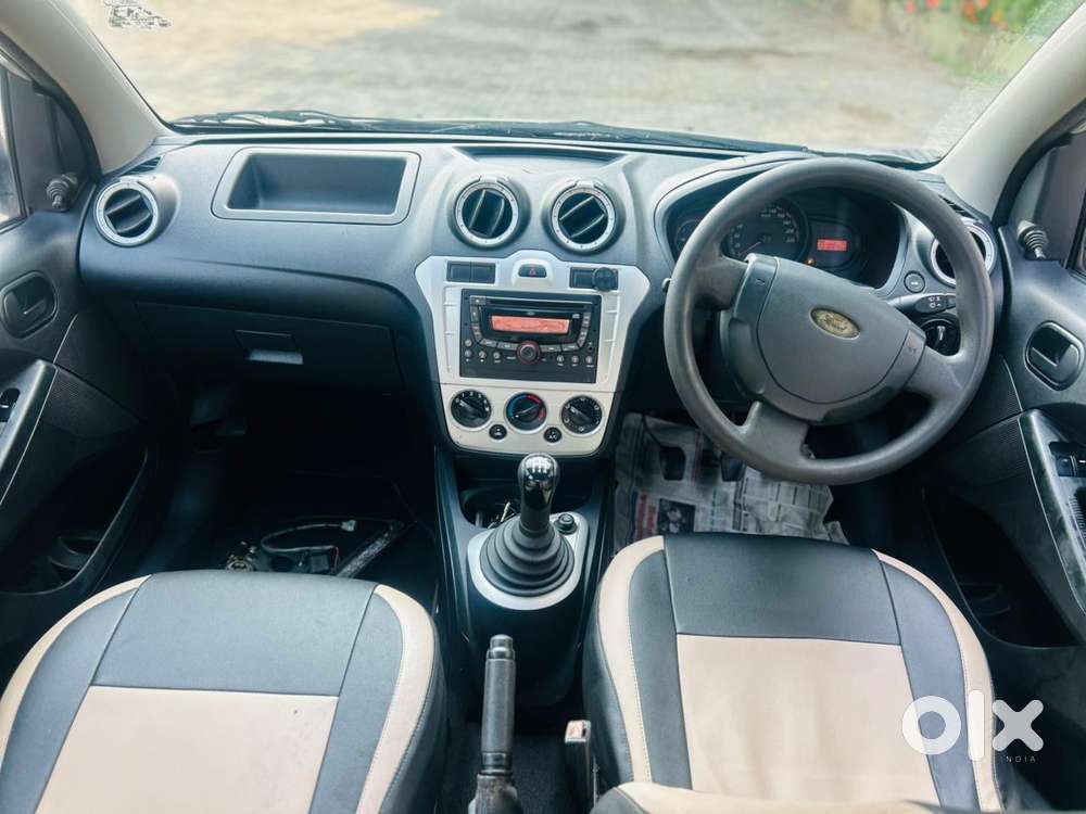 Ford Figo 2010-2012 Petrol Zxi, 2011, Petrol