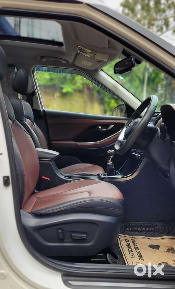 Hyundai Alcazar Platinum 7 Str 1.5 Diesel Adventure, 2022, Diesel