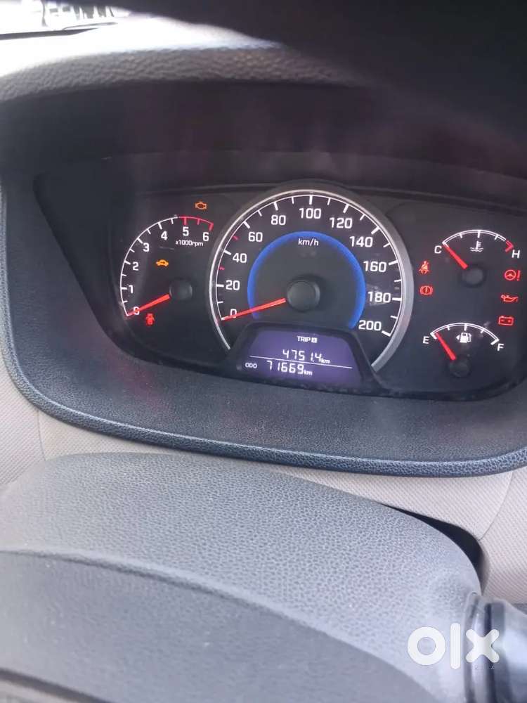 Hyundai Grand I10 2017 Diesel 71000 Km Driven