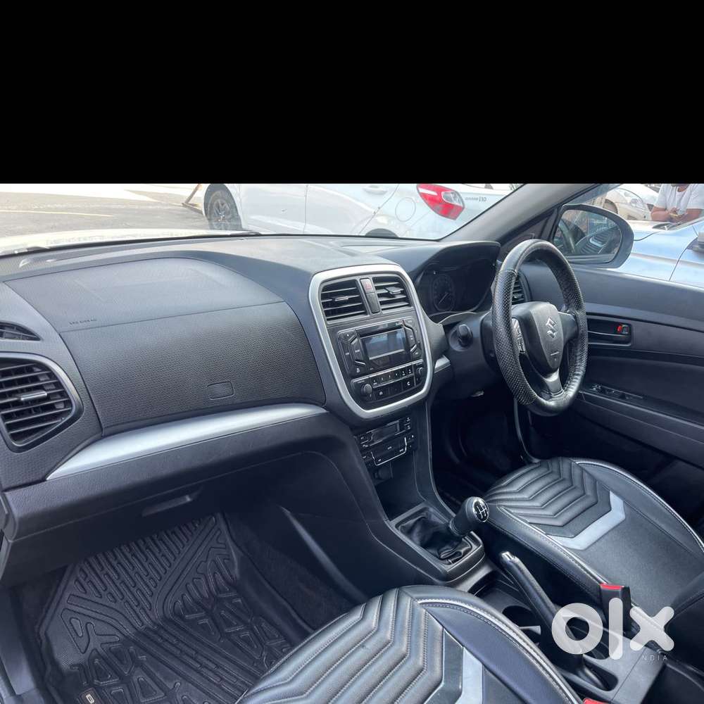 Maruti Suzuki Brezza 1.5 Vxi Smart Hybrid, 2022, Petrol