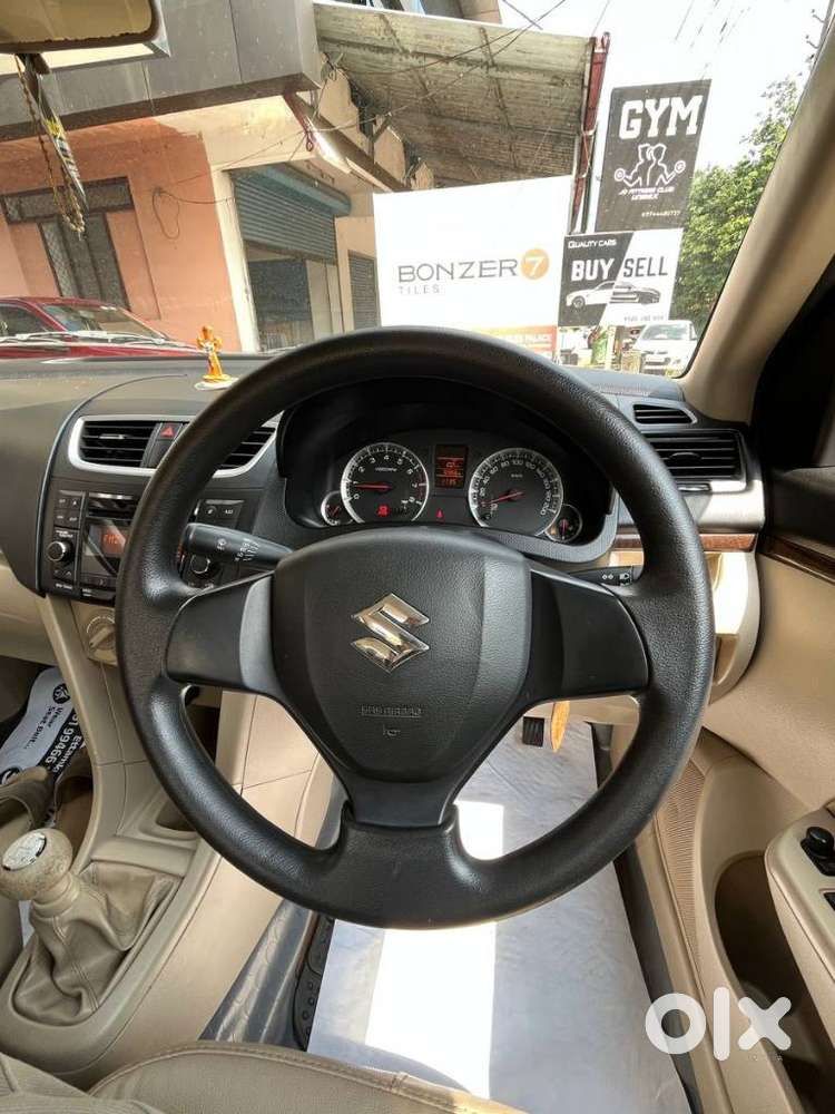 Maruti Suzuki Swift Dzire Vxi Optional, 2016, Petrol