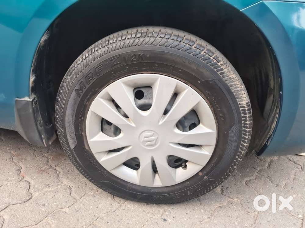 Maruti Suzuki Swift Dzire Vxi Optional, 2014, Petrol