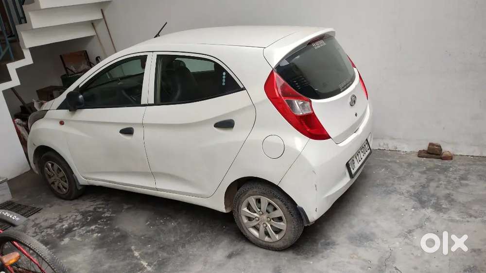 Hyundai Eon Magna O 14years 8month Old