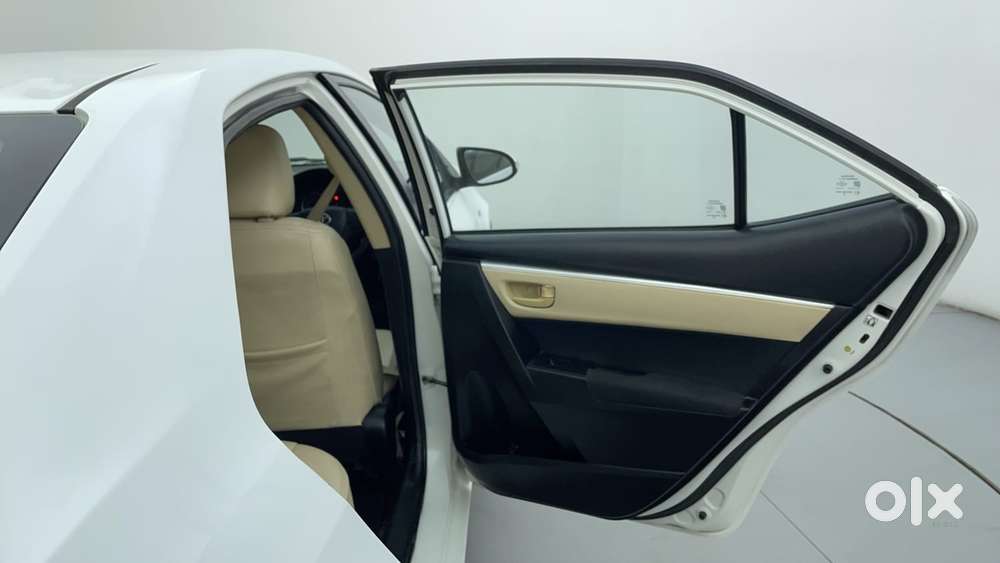 Toyota Corolla Altis [2017-2020] 1.8 J, 2017, Petrol