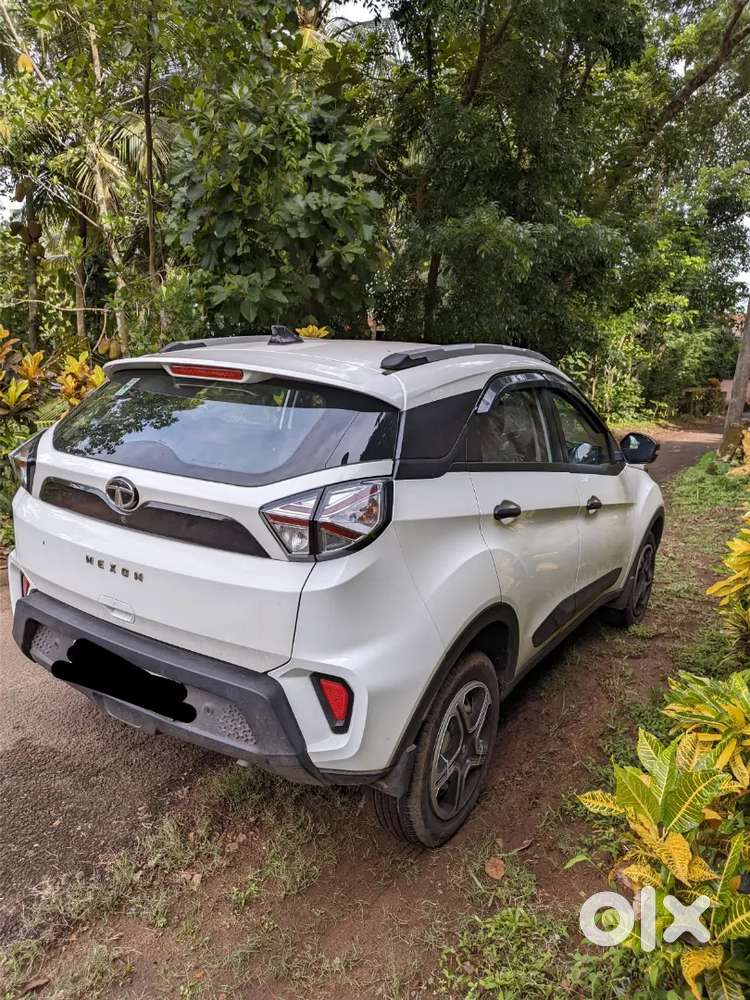 Tata Nexon Revotron 2022 Petrol Manual