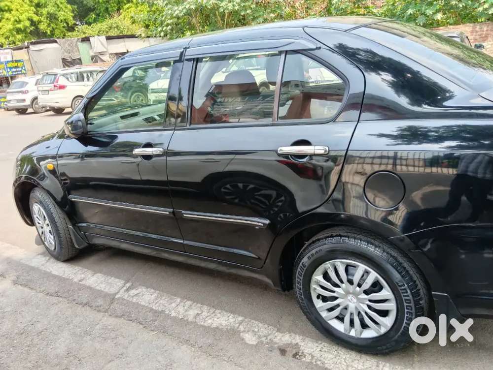 Maruti Swift Dzire 2010