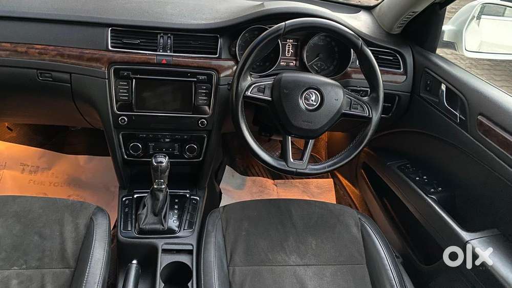 Skoda Superb 2013-2015 Elegance 1.8 Tsi Mt, 2015, Petrol