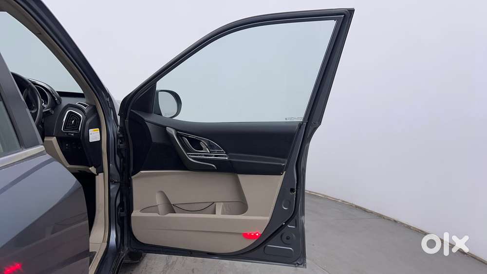 Mahindra Xuv500 2.2 W10, 2016, Diesel