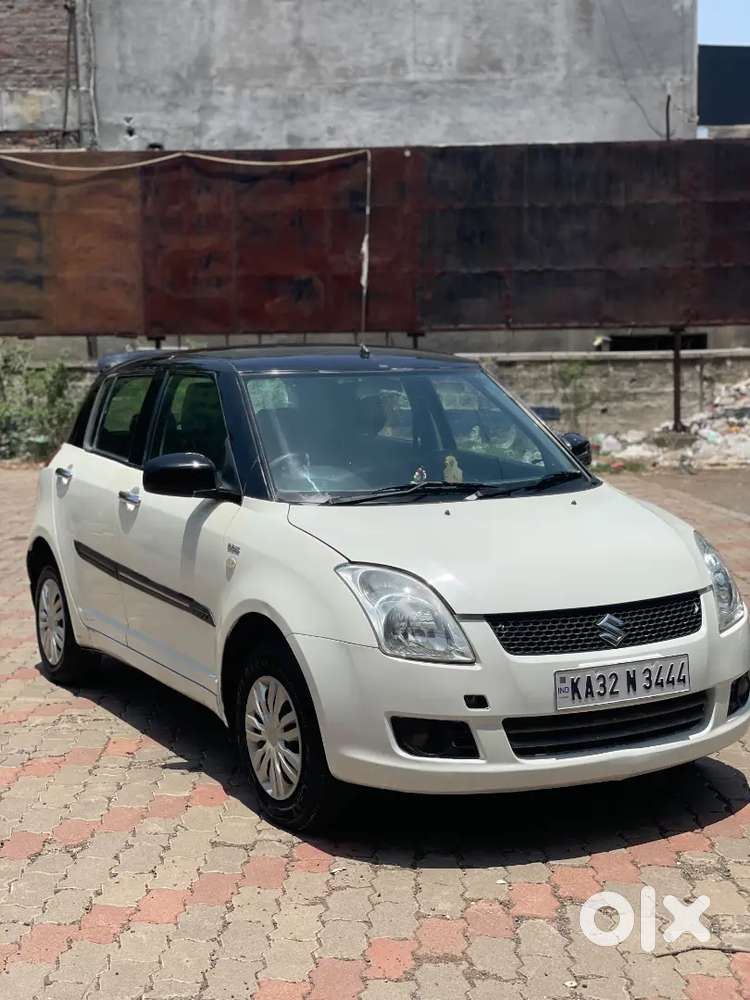 Maruti Suzuki Swift 2011 Diesel 198000 Km Driven