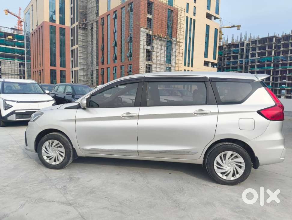 Maruti Suzuki Ertiga 1.5 Vxi, 2021, Petrol