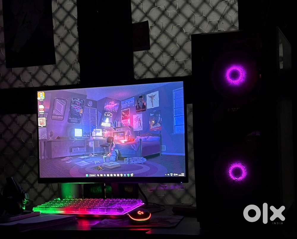 High end Gaming Pc with free accesories and table chair