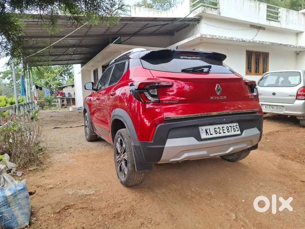 Renault Kiger Rxz Amt (top Model)  New Tyres & Exide Battery  Mint C