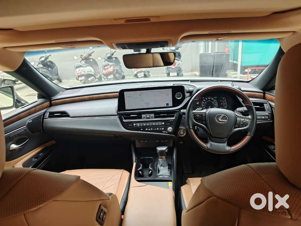 Lexus Es 300h, 2024, Petrol