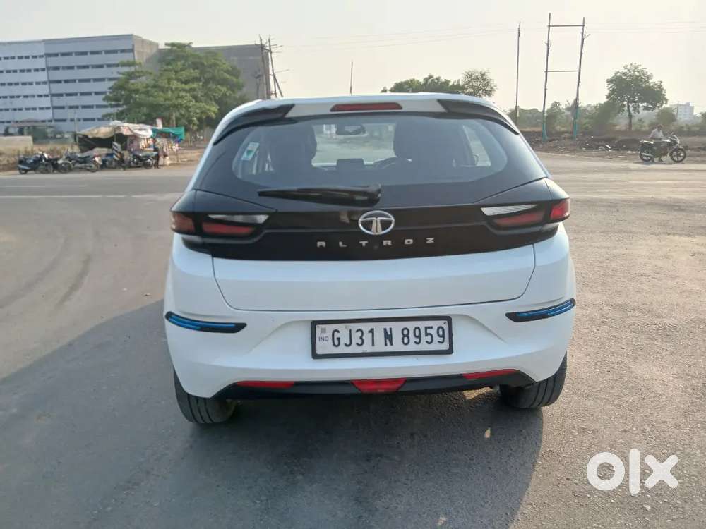 Tata Altroz Ev 2022 Petrol Good Condition