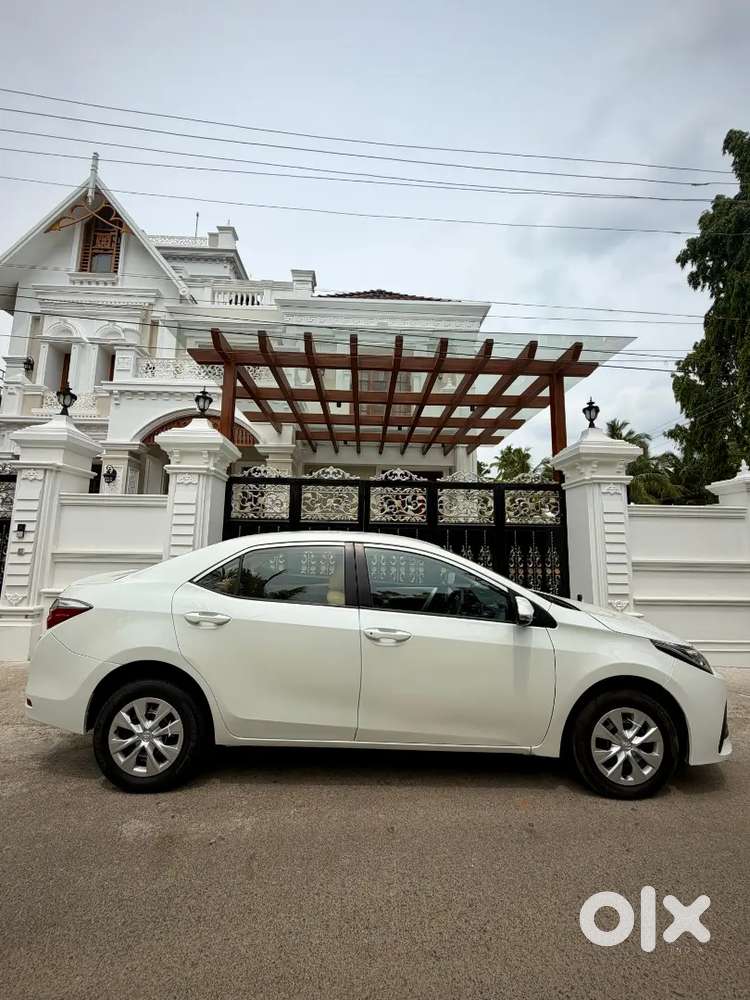Toyota Corolla Altis 2019 Diesel Well Maintained