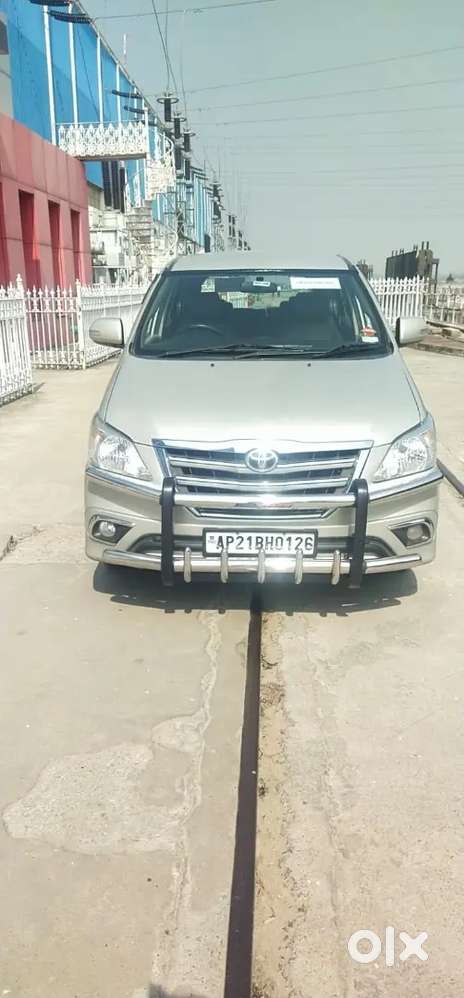 Toyota Innova Diesel 2015