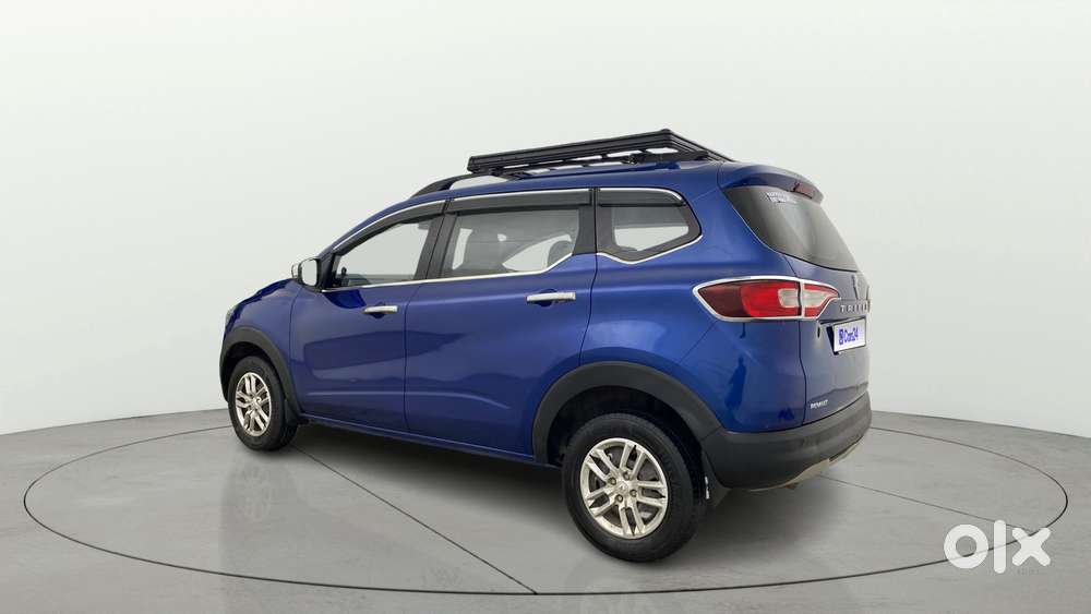 Renault Triber Rxt, 2023, Petrol