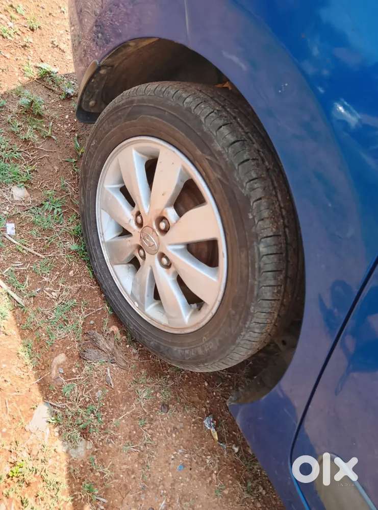 Hyundai Xcent Petrol Manual 2014 Variant