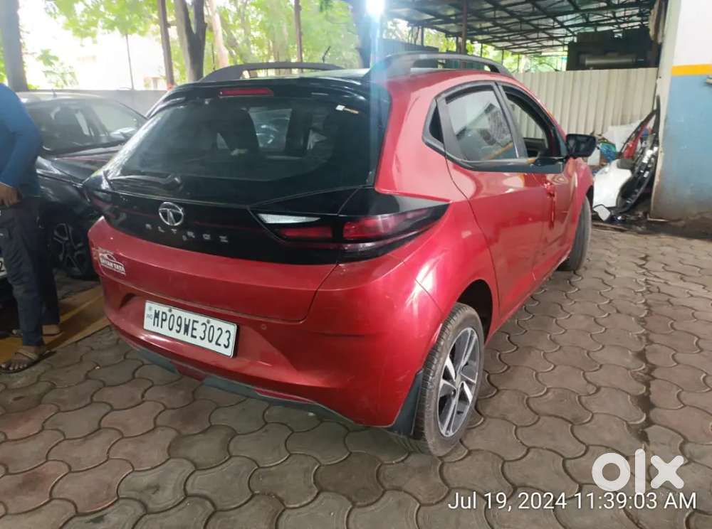 Tata Altroz 2020 Petrol 175000 Km Driven