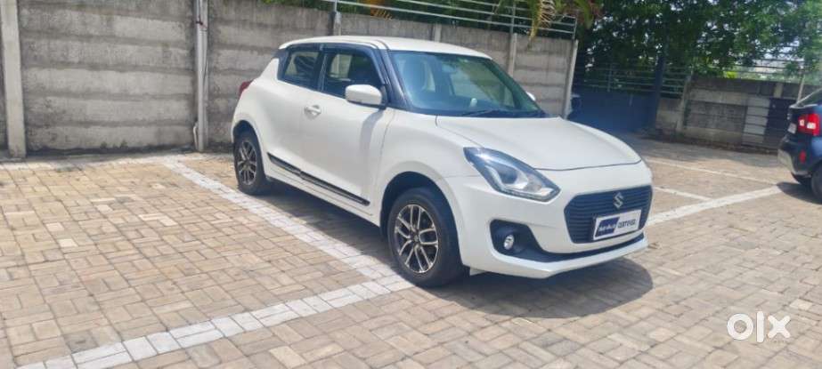 Maruti Suzuki Swift Zxi Plus Amt Dual Tone, 2019, Petrol