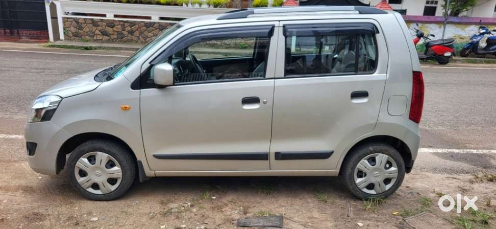 Maruti Suzuki Wagon R Amt Vxi, 2018, Petrol