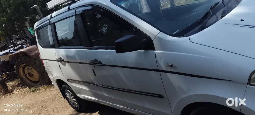 Chevrolet Enjoy 2017 Diesel 130000 Km Driven